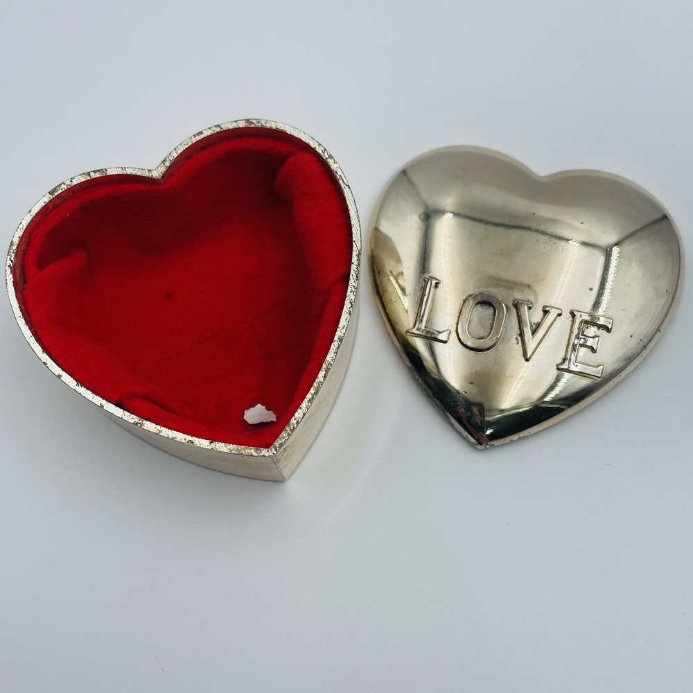 Vintage Silver Heart LOVE‎ Trinket Jewelry Box Red Velvet Lining Made in Japan